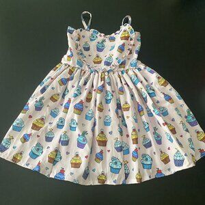 NWOT Spoiled and Flashy Princess Cupcake Dress Size 10-12